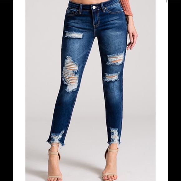 NWT Last 1! Dream Mid Rise Distressed Ankle Jean - Picture 3 of 5